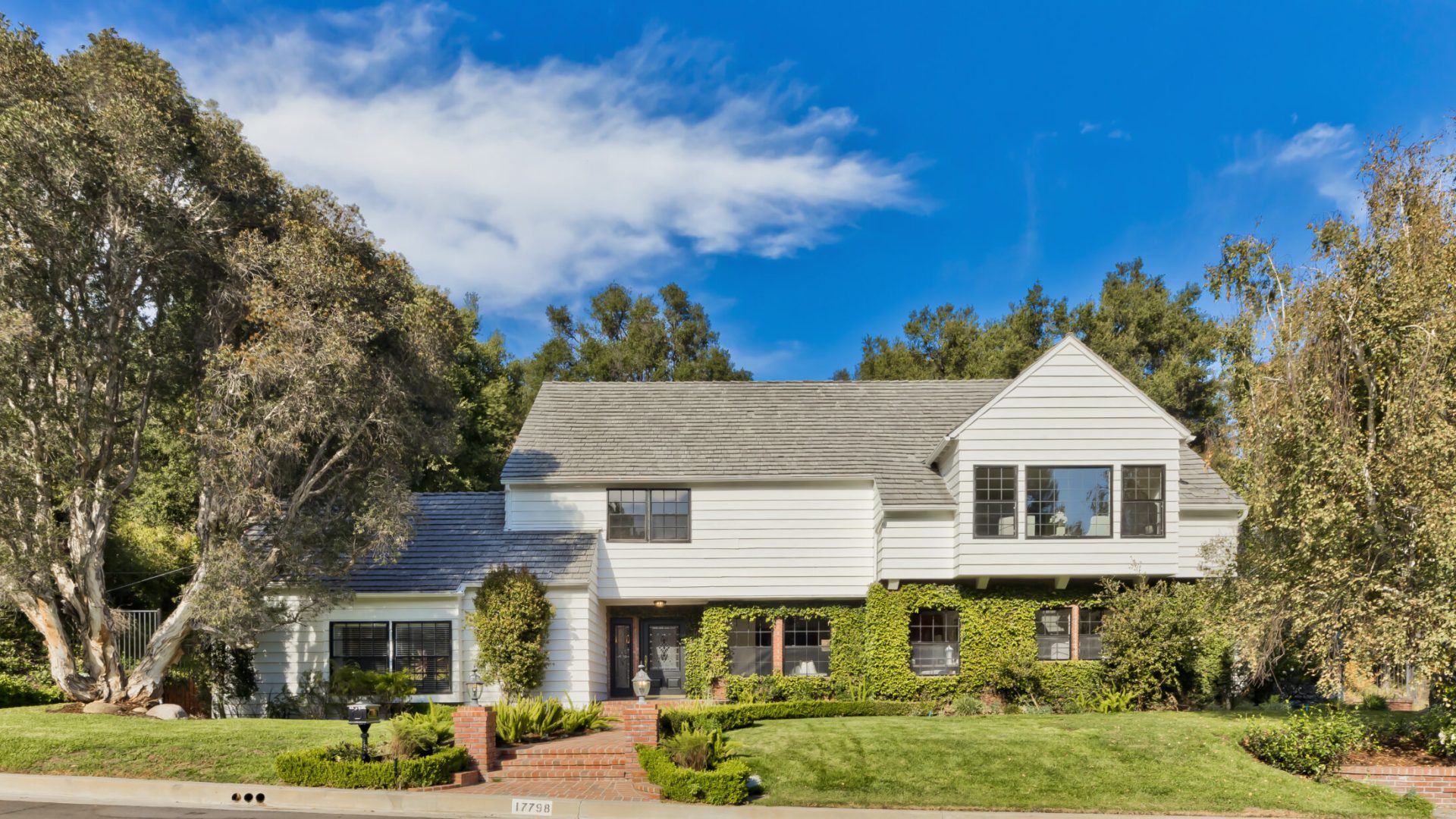 17798 Camino de Yatasto, Pacific Palisades